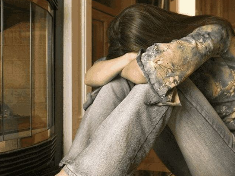 2003年江苏医生为娶情人，连续下毒两年致妻子死亡，最终被判死刑