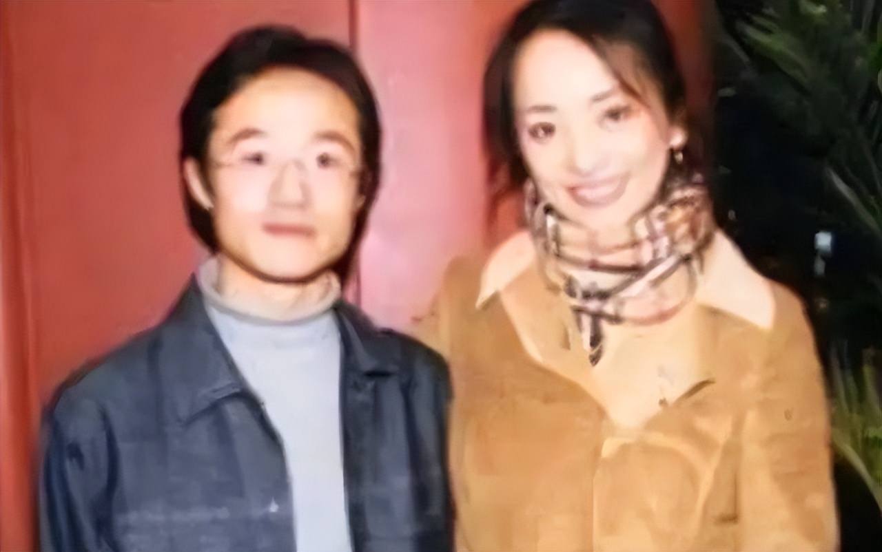 她是演艺圈最泼老戏骨，三嫁老外离婚，如今59岁未婚独居北京豪宅