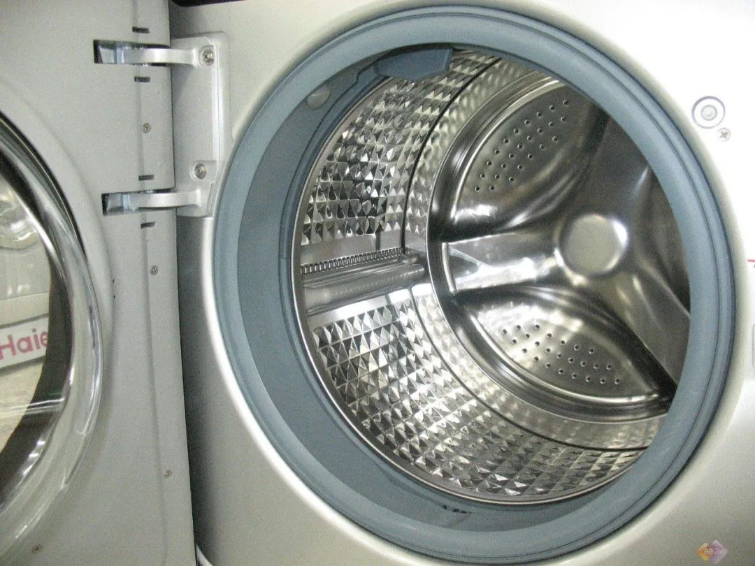 滚筒洗衣机多少钱(花三千多买了台滚筒洗衣机，用了五个月后的真实感受：很怀念波轮)