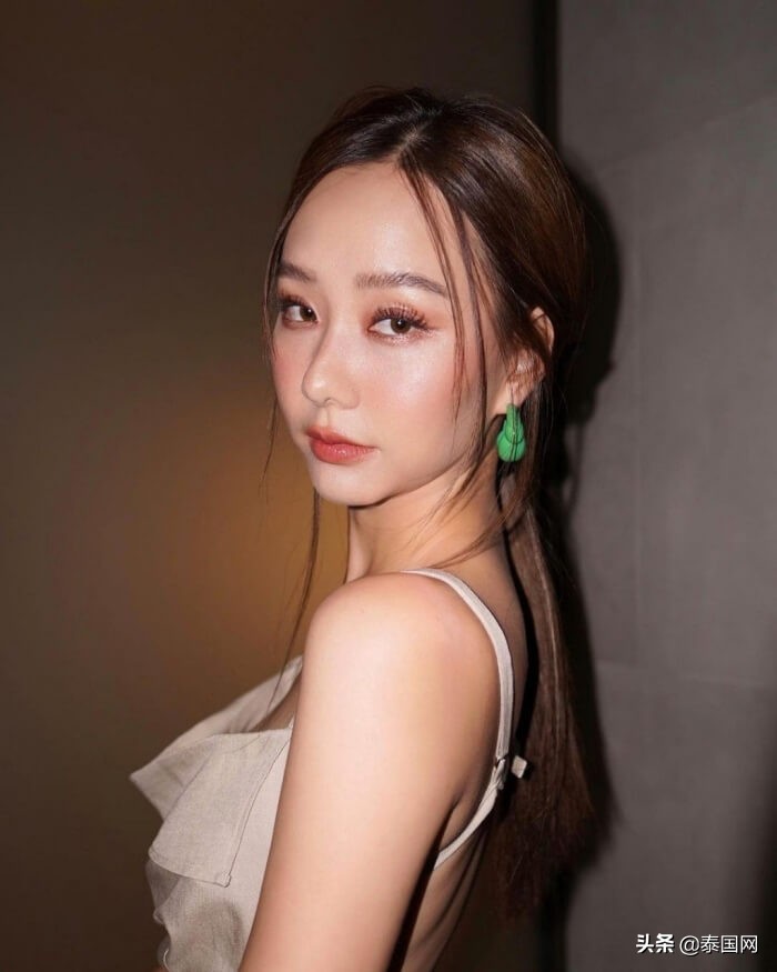 泰国三台闺蜜团再合体，却不见Toey“新欢”