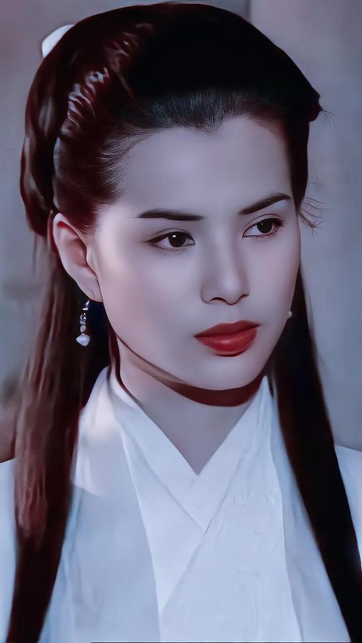 李若彤最美“小龙女”