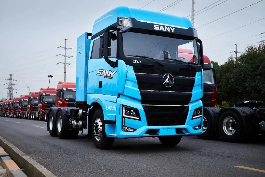 五十万以内的高端重卡国内遍地都是,卡友却向往欧洲豪华重卡