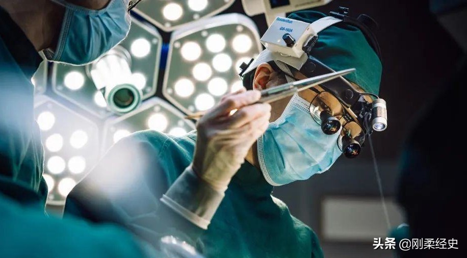 关于唐医生的一切：母爱用另一种方式得以延续，这一幕让人泪崩