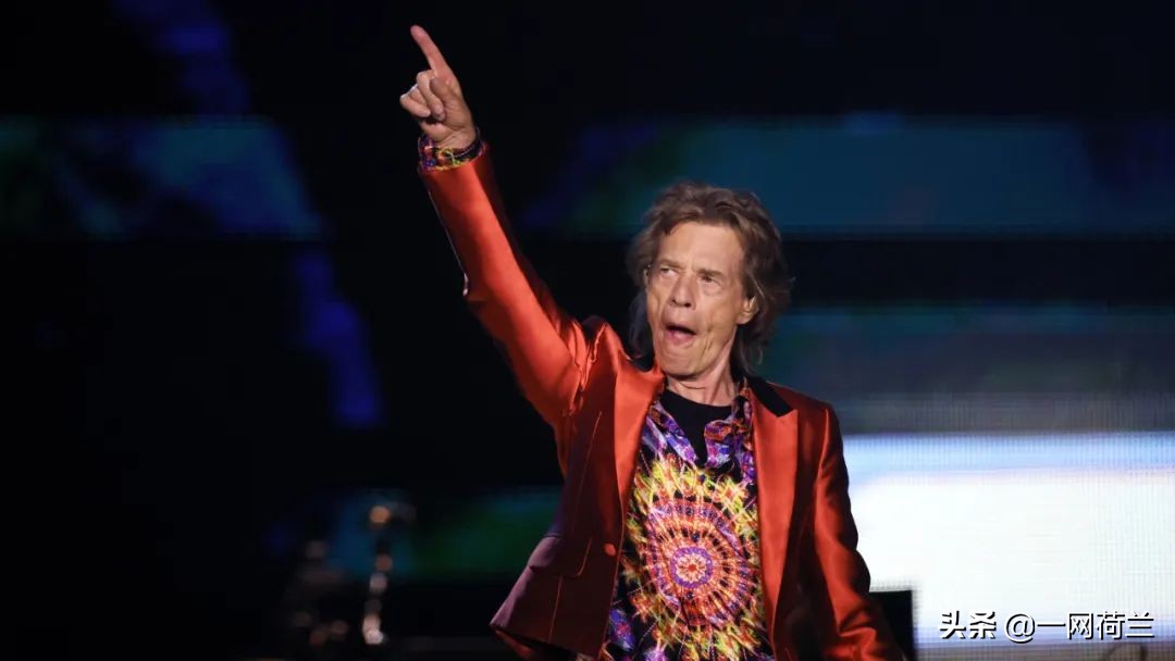 主唱歌手感染新冠病毒，荷兰滚石迷大失所望