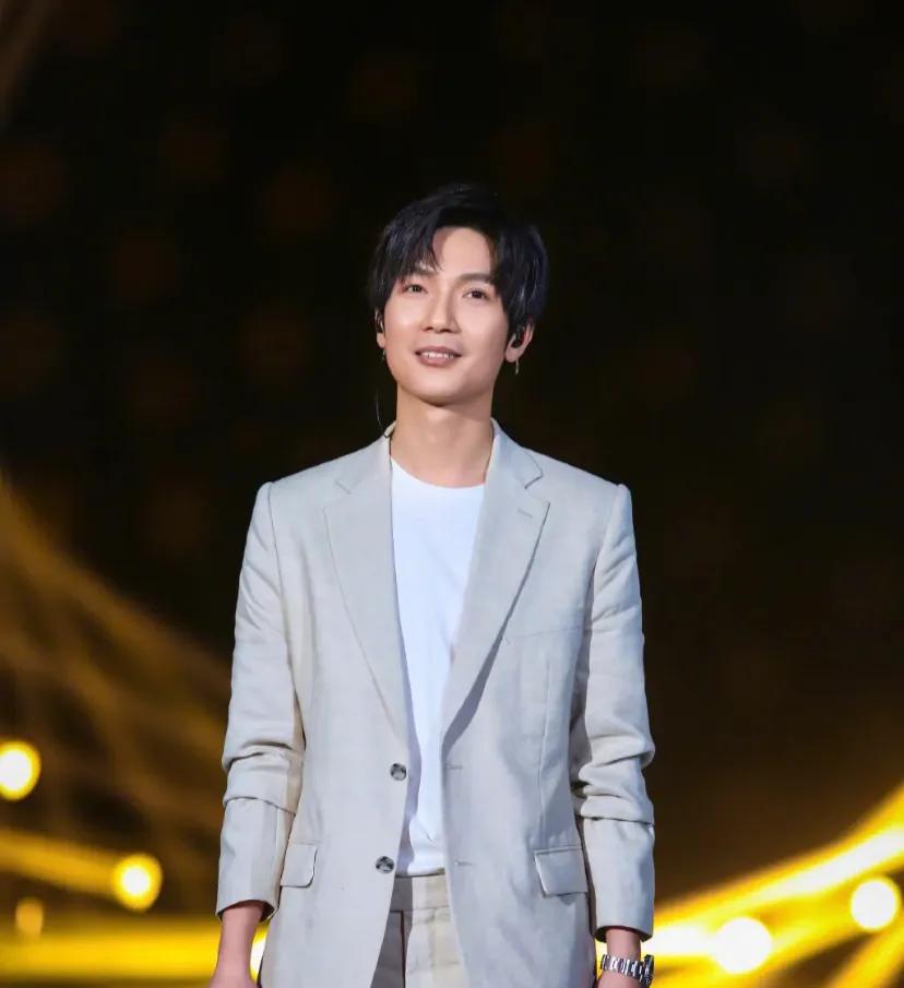 07年快男变化巨大：有人变帅有人转行，有人重生，连张杰都不土了