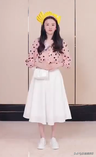 全网收视率第一，综艺真人秀麻花特开心，元老沈腾马丽常远厉害了