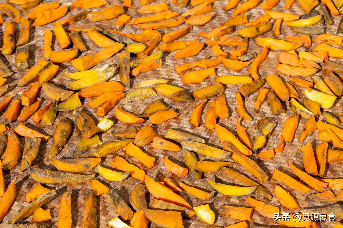 买菜并非难事，梅干菜、干豆角、萝卜干等为何要将蔬菜晒干再吃？