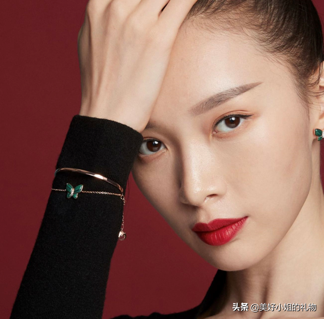 母亲节礼物系列I 细数我私藏的宝藏首饰，千元不到让妈妈闪耀起来