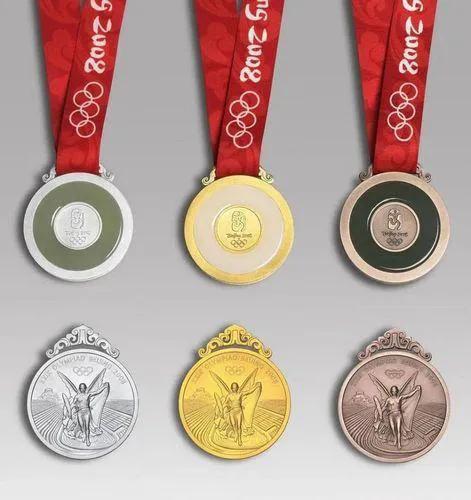 奥运会金牌材质包括哪些（奥运会金牌是纯金的吗？）