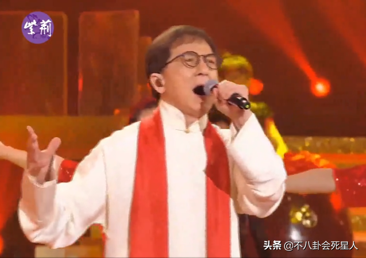 香港回归晚会落幕！刘德华老了、陈伟霆脸胖，成龙神采奕奕