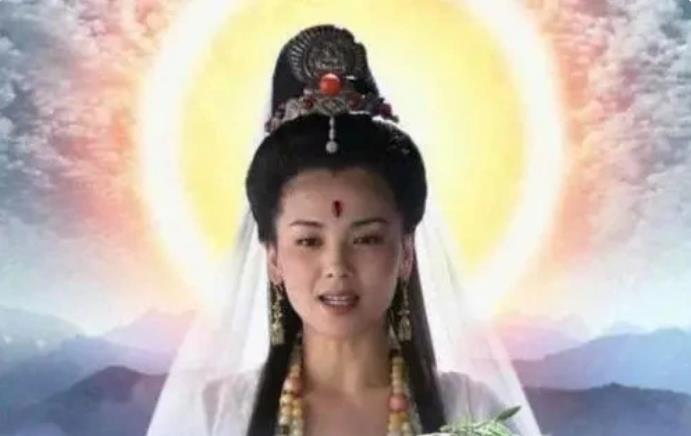 有四样东西，能让鸿钧老祖闻风丧胆，一阵一枪一刀一树