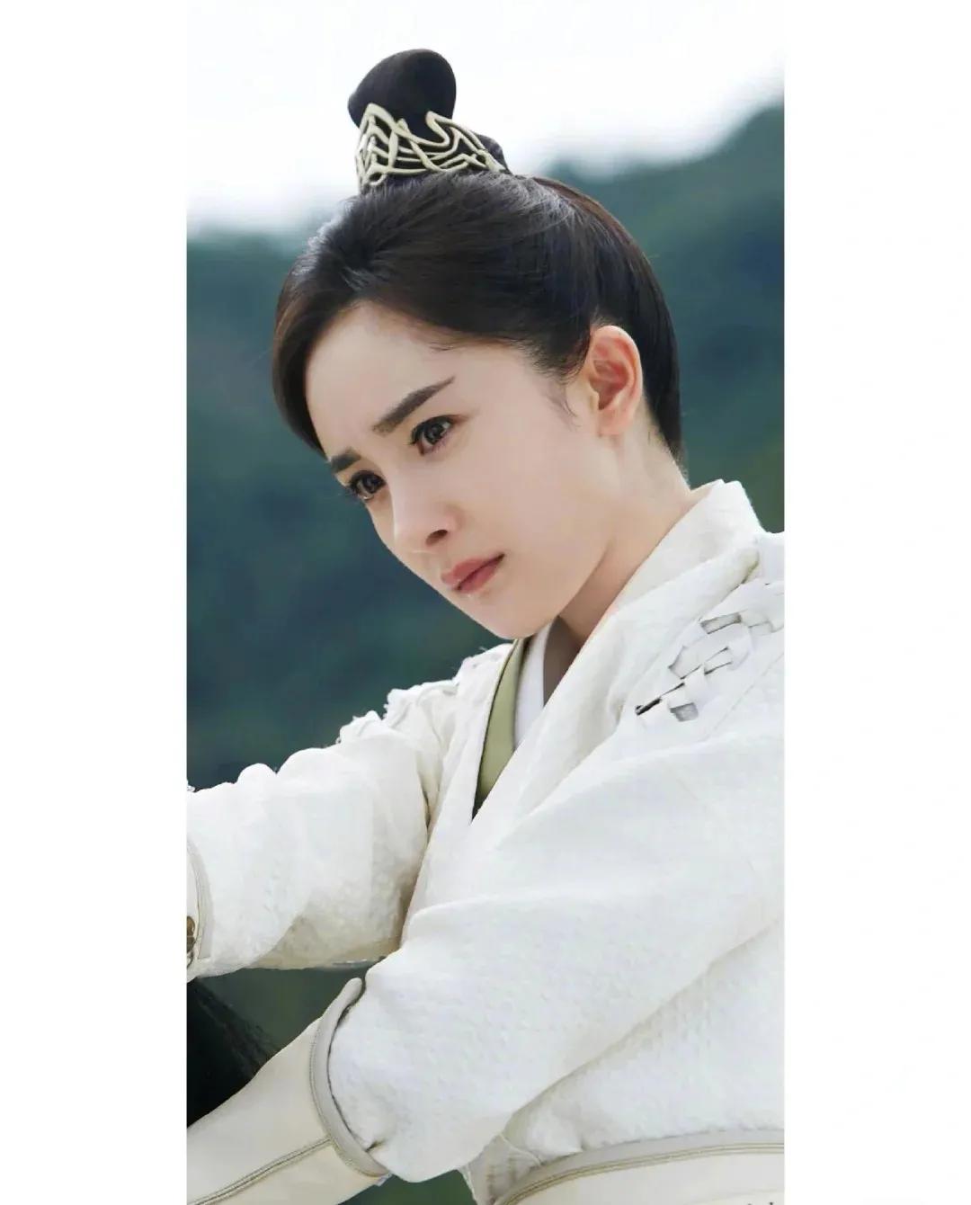 杨幂古装扮相太惊艳了