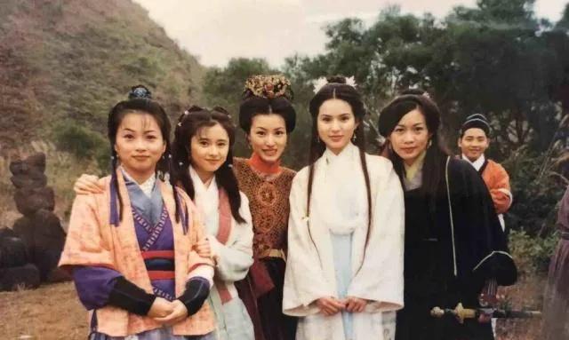 97版《天龙八部》幕后照片告诉你，经典不是那么容易造就的