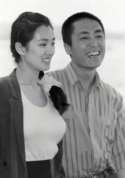 张艺谋的七个老婆 张艺谋的七个孩子