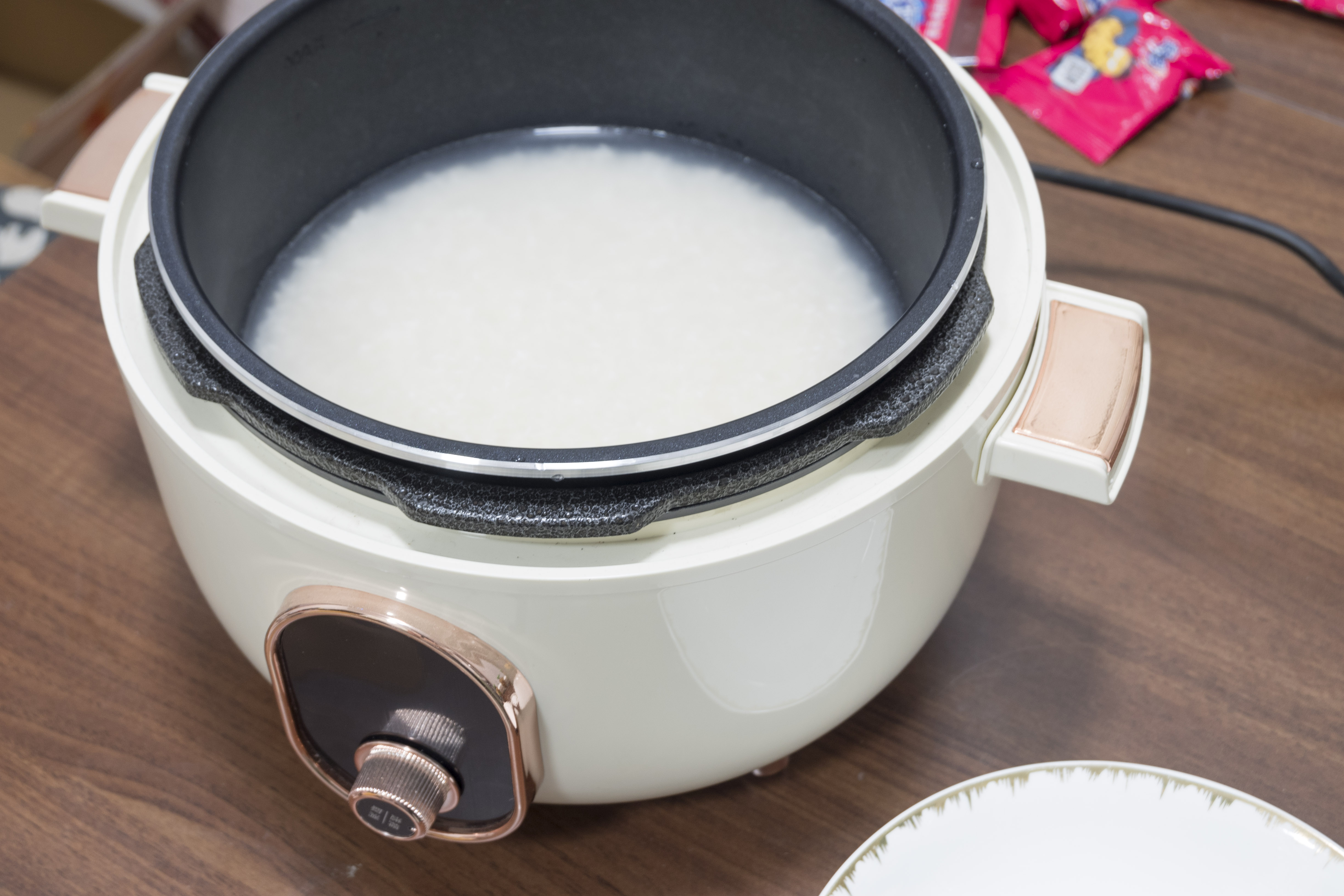 电磁炉能用高压锅吗 电磁炉高压锅使用方法 - 天云网