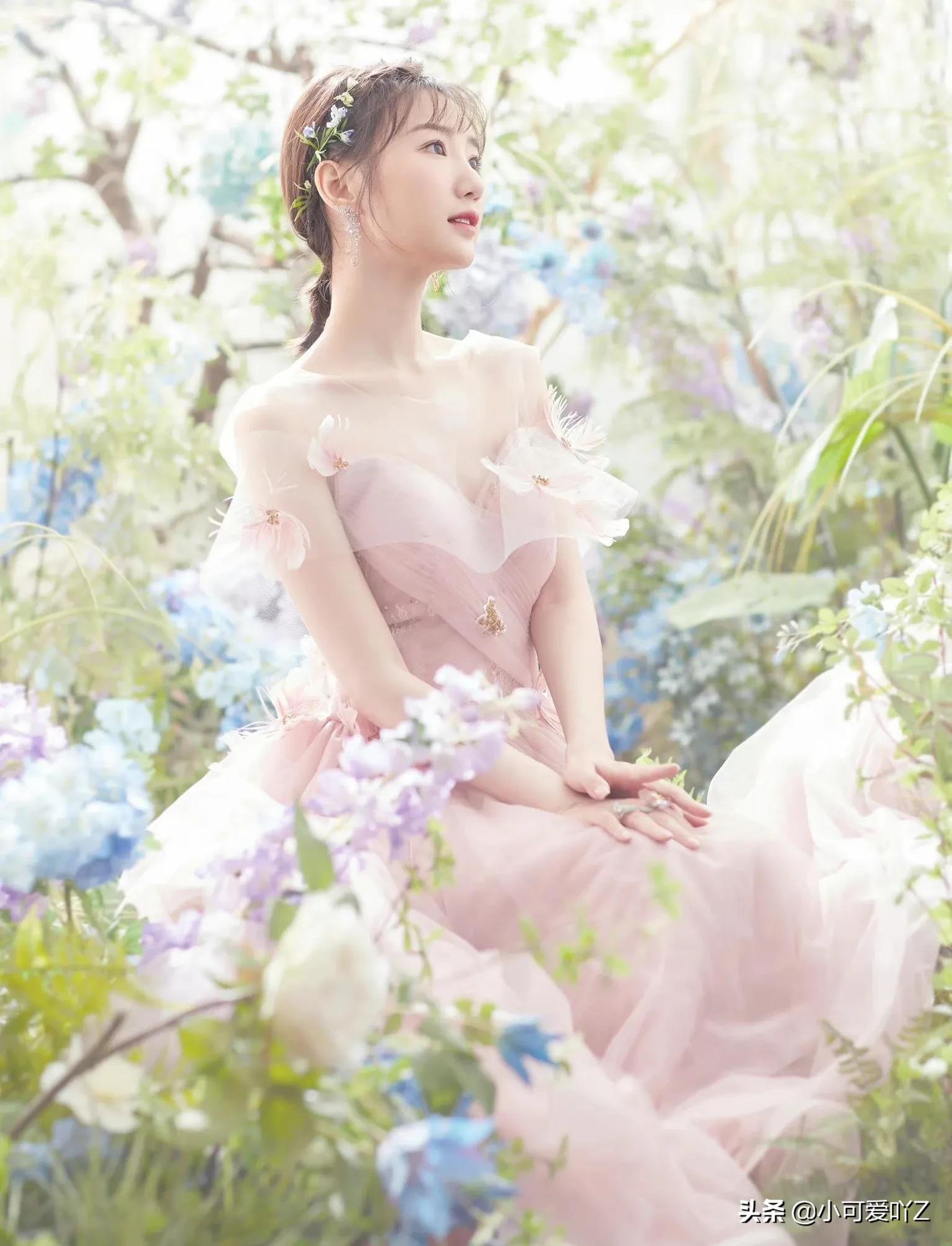 毛晓彤，可爱美丽的花仙子