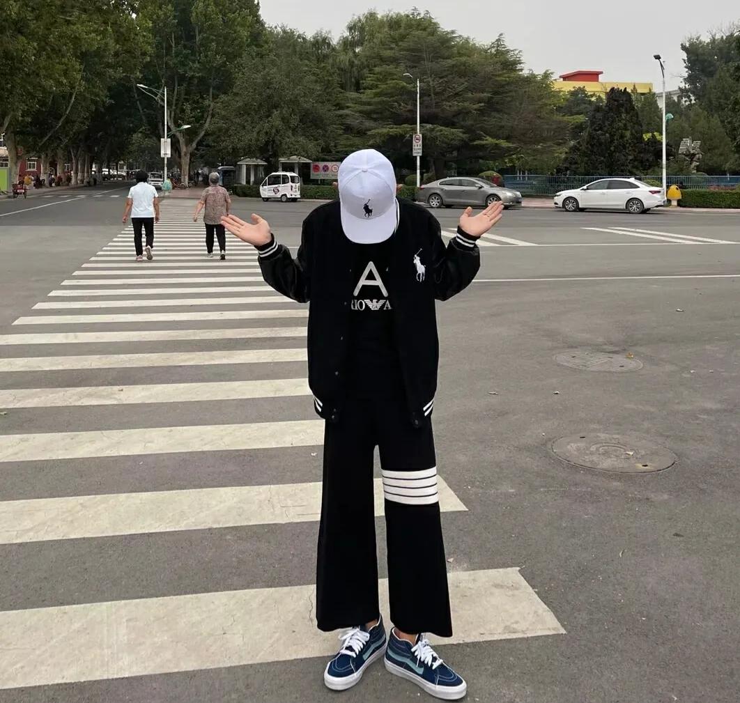 关于男生特别成熟的文案