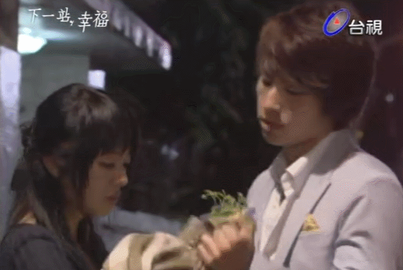 小脸通红，我童年都看了些什么啊