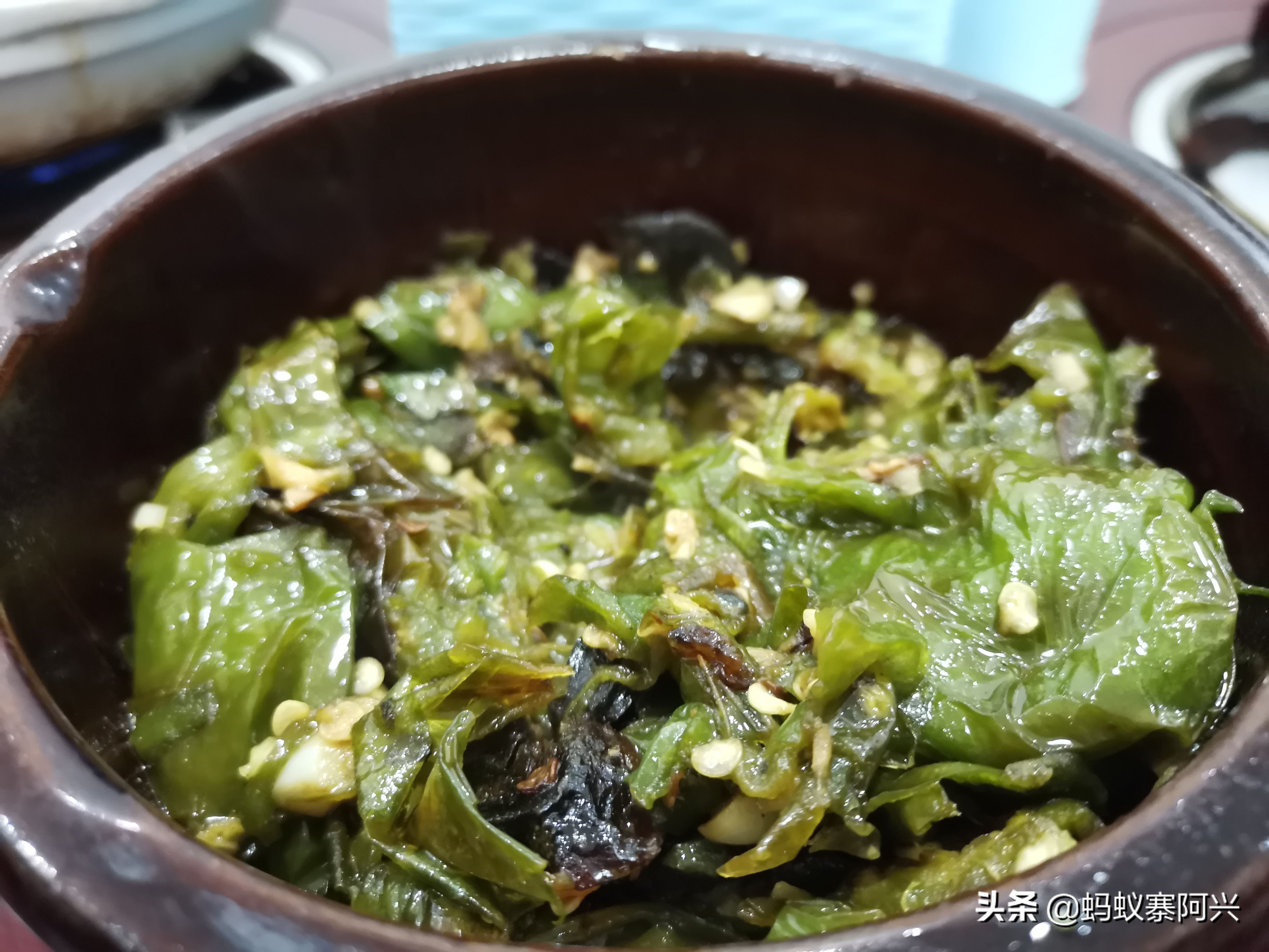 湖南最出名的10道菜，你吃过几种？其中剁椒鱼头已经名声在外了