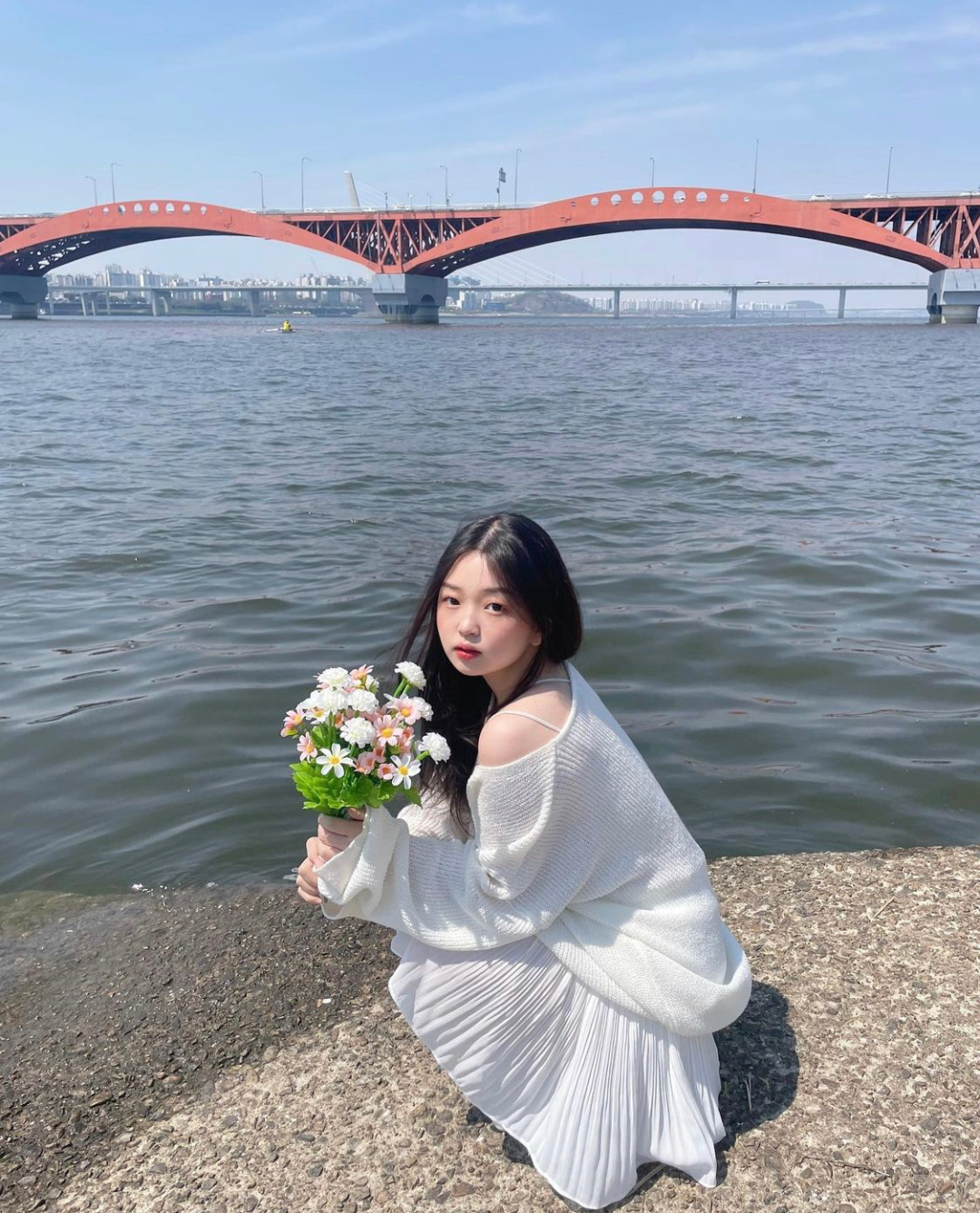 热门网剧女主21岁出演小学生？这童颜惊呆了韩国网友