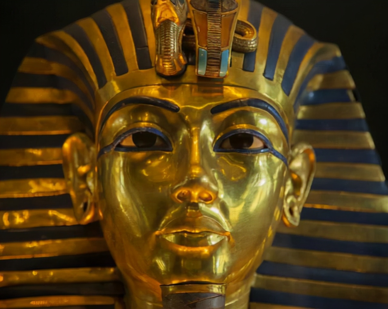 古埃及的文字图片(埃及有一本《亡灵书》，上面有一句名言，道出了人生的意义)