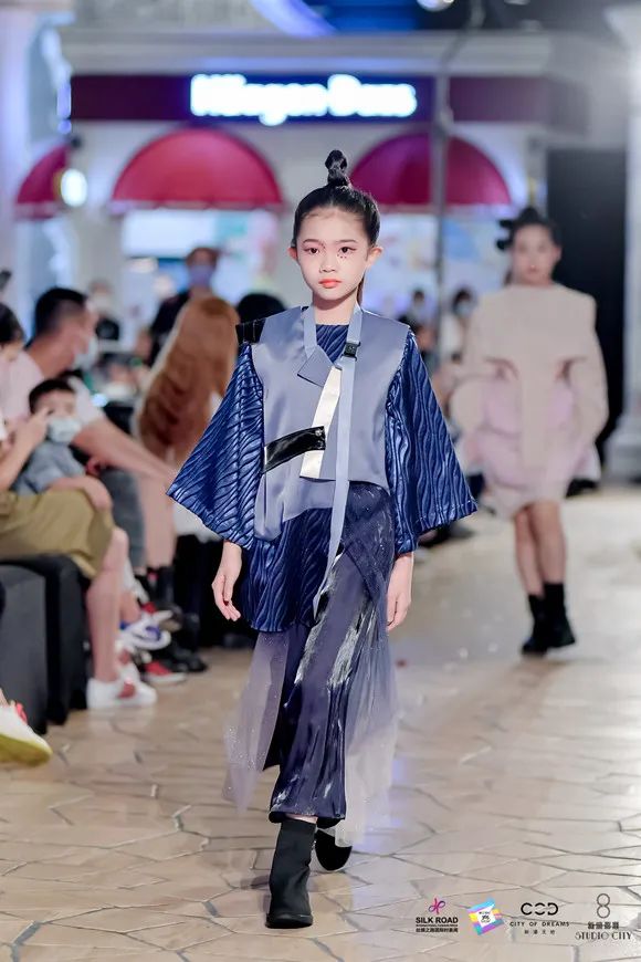 以美育人：模王驾到365SHOW助力全民美育普及