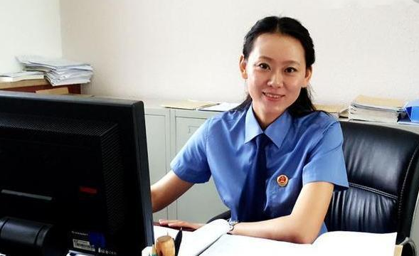 文科生求职不易，却被称为“考公能手”，特别是这4个专业更吃香