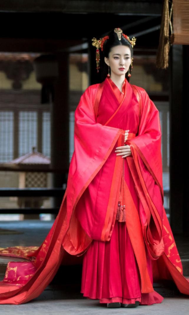 罗海琼:1999年新加坡《莲花童子哪吒》苏妲己扮演者