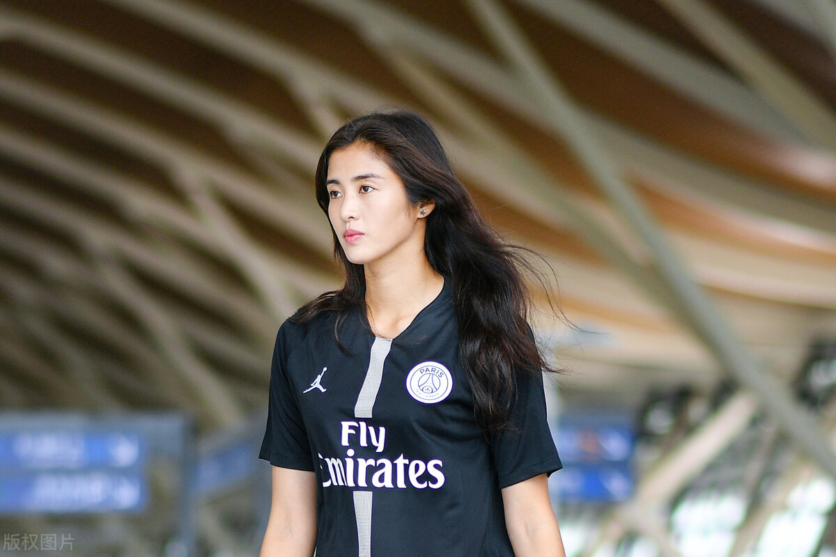 唐佳丽重新入选国家队(女足4大旧将重回国家队,2人备受期待,1人受质疑