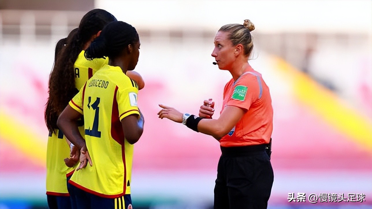 世界杯巴西队对西班牙（1-0！巴西队狂飙，进世界杯4强，球员落泪+狂奔，中国女足难复仇）