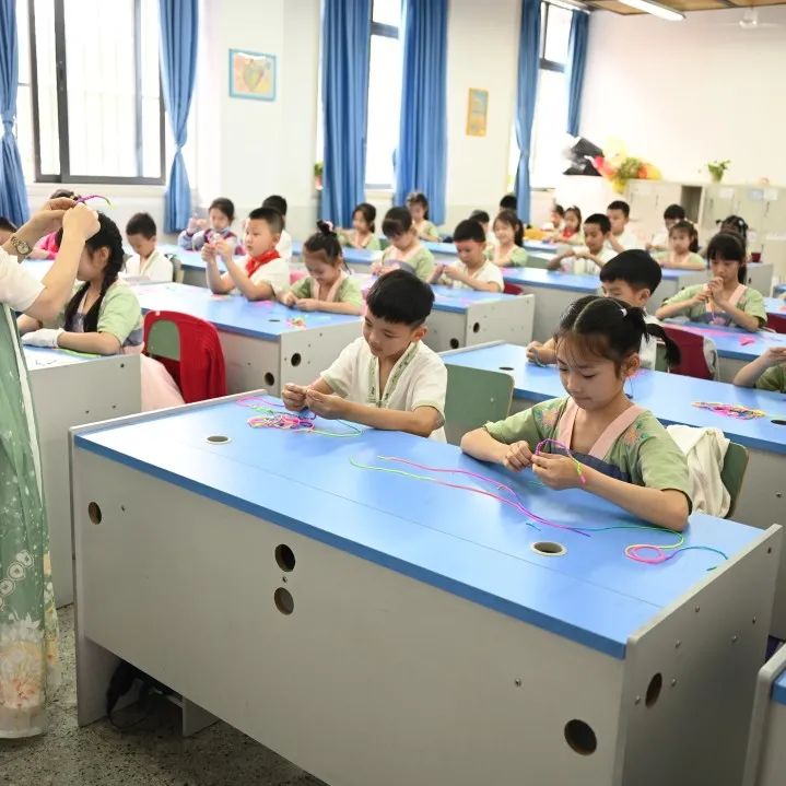 成都市双流区棠湖小学（南区）开展“我们的节日—端午”系列活动