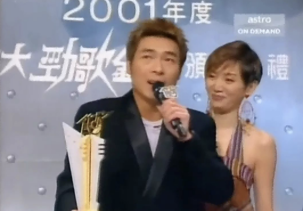 一手好牌却打得稀烂，这8位“高开低走”的港星，个个不值得原谅