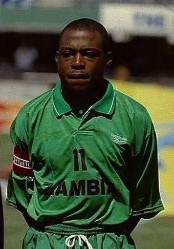 加纳队科菲(黑星闪耀非洲杯——记历届非洲杯最佳球员)