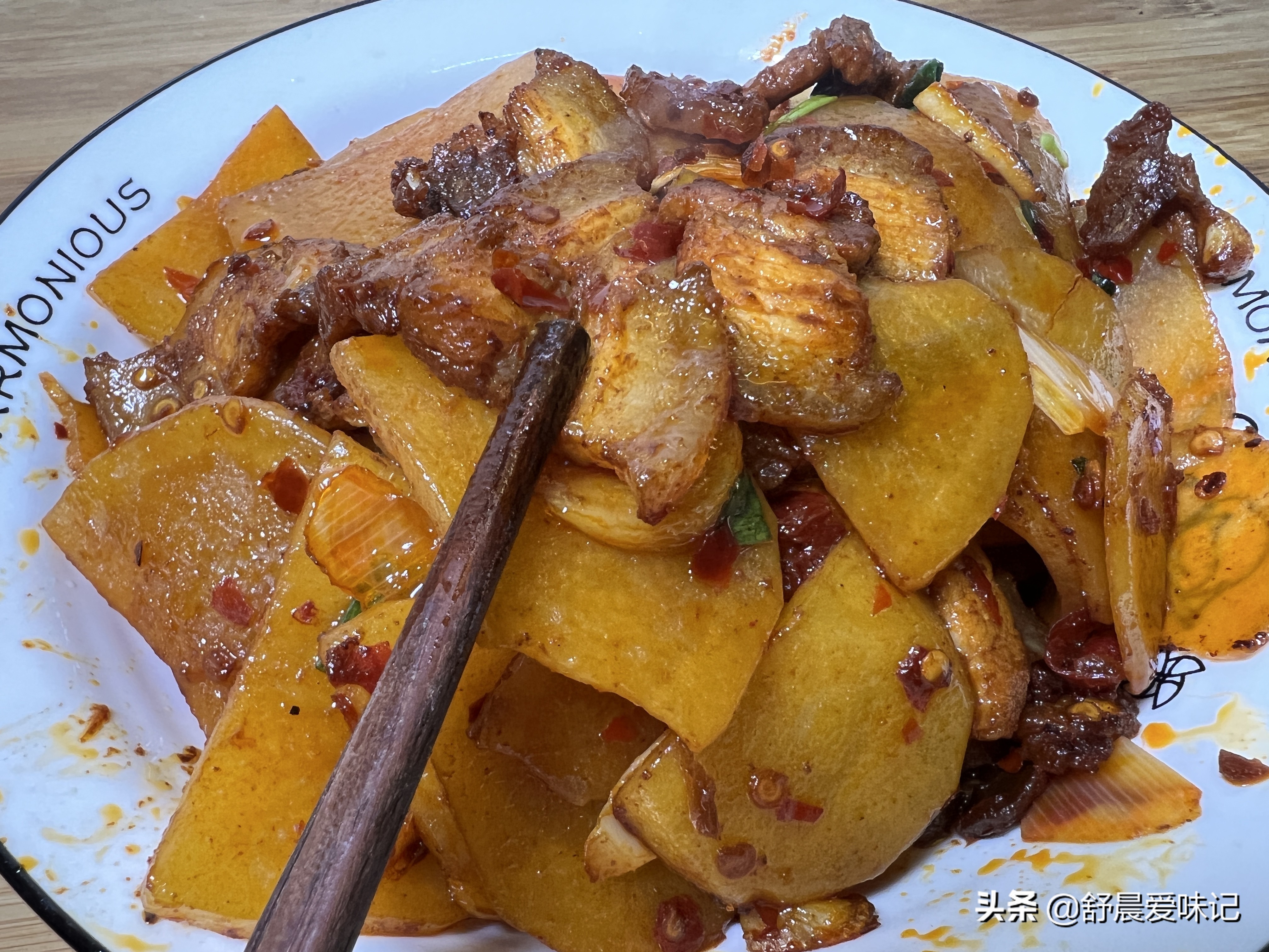 土豆回鍋肉,土豆回鍋肉的家常做法