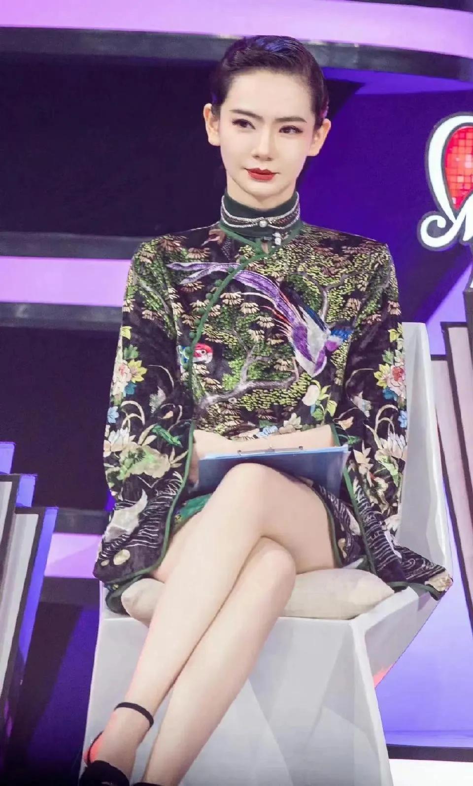 盘点各大女明星穿旗袍的样子？谁是你心中的旗袍天花板？