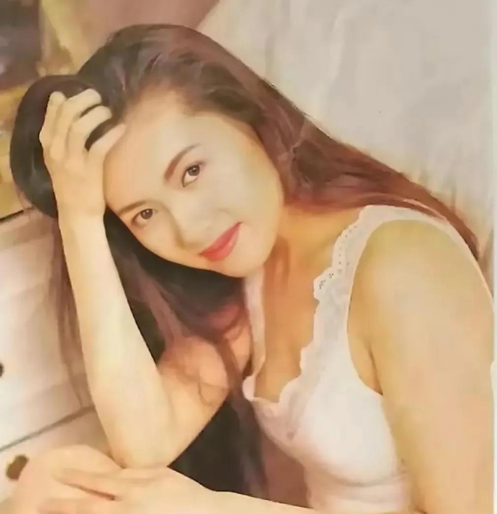 明星怀旧系列图片壁纸～李丽珍