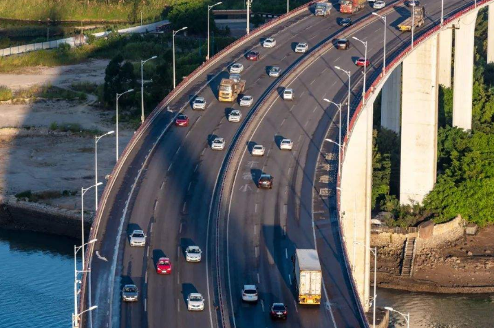 2022年，高速全年免费22天，有部分高速全年免费，事关无数车主