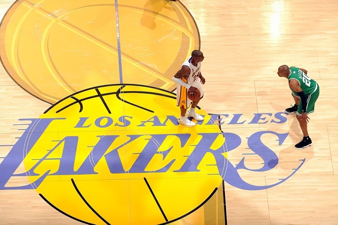 为什么以前nba球衣没有标志(nba官方宣布重新启用老版总决赛logo,球迷