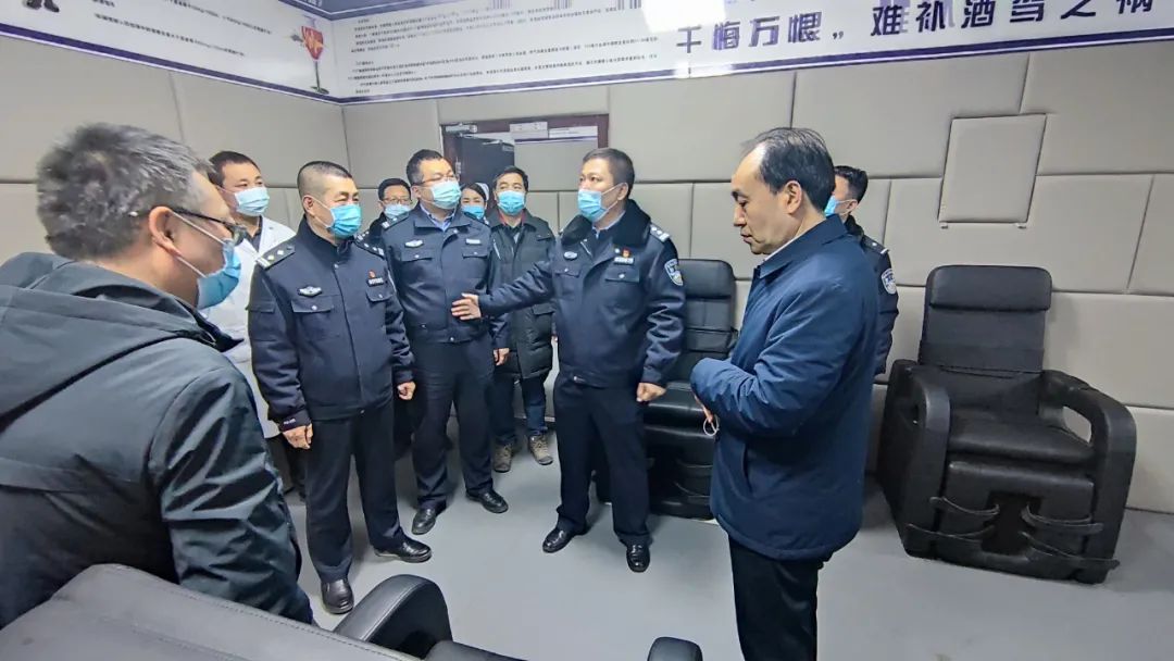 榆林公安高新分局明珠路派出所驻高新医院（醒酒中心）警务室挂牌成立