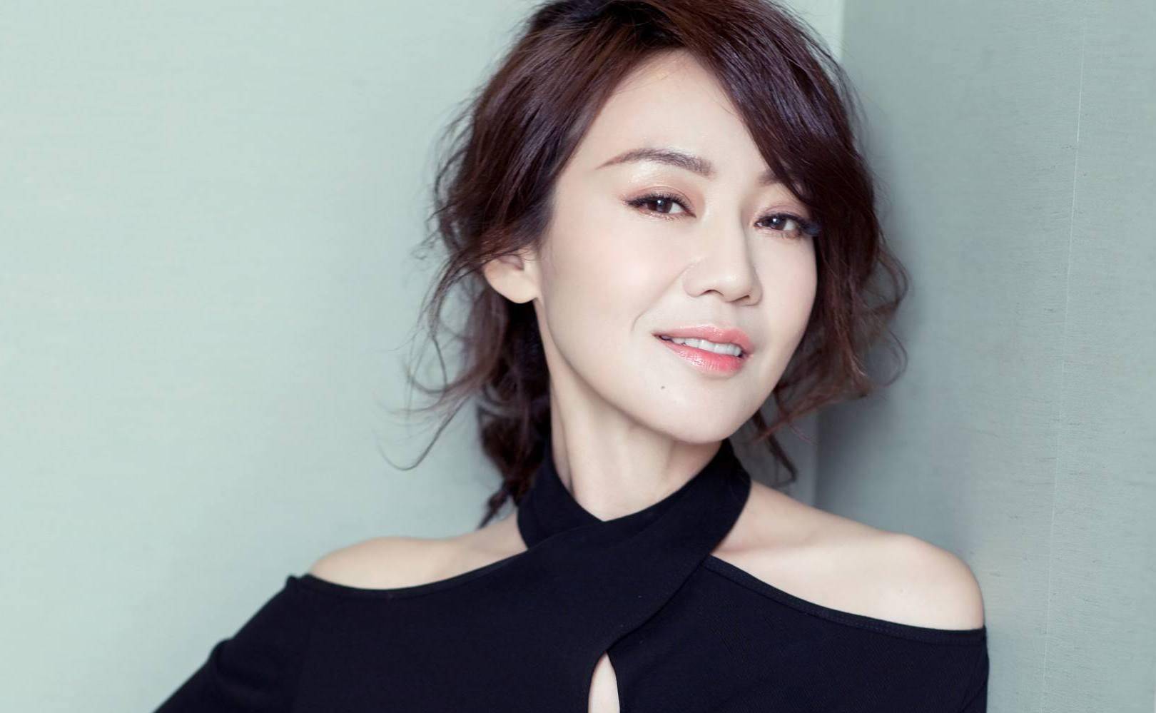 越老越有魅力的女明星，我只服这12位！连鱼尾纹都充满着女人味