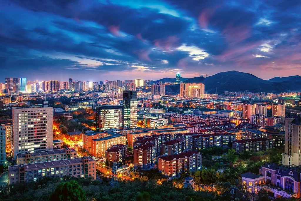 超“壕”！东北一高校7天建起一座桥，在宿舍修“两室一厅”，全国首家！