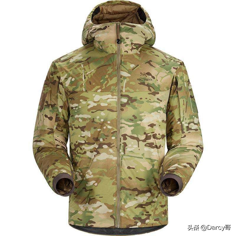 军品战术户外大牌Arc'teryx LEAF与卡伦西亚产品全方面对比