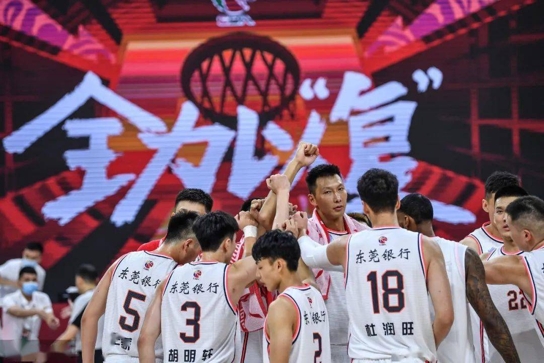 为什么cba学不了nba（真相大白，不是CBA不想学习NBA，而是这2点根本学不来）