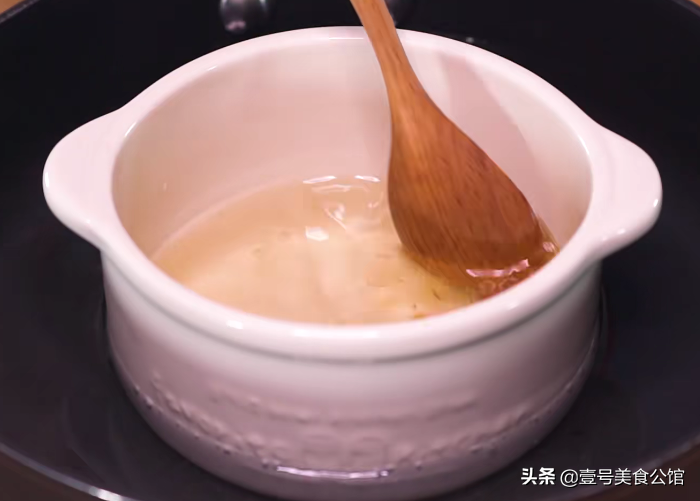 水晶月饼有哪些口味（在家教你做两款不同风味的水晶月饼）