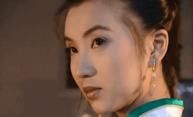 曾经红到霸屏，如今却被遗忘的7位女星，个个都是童年记忆