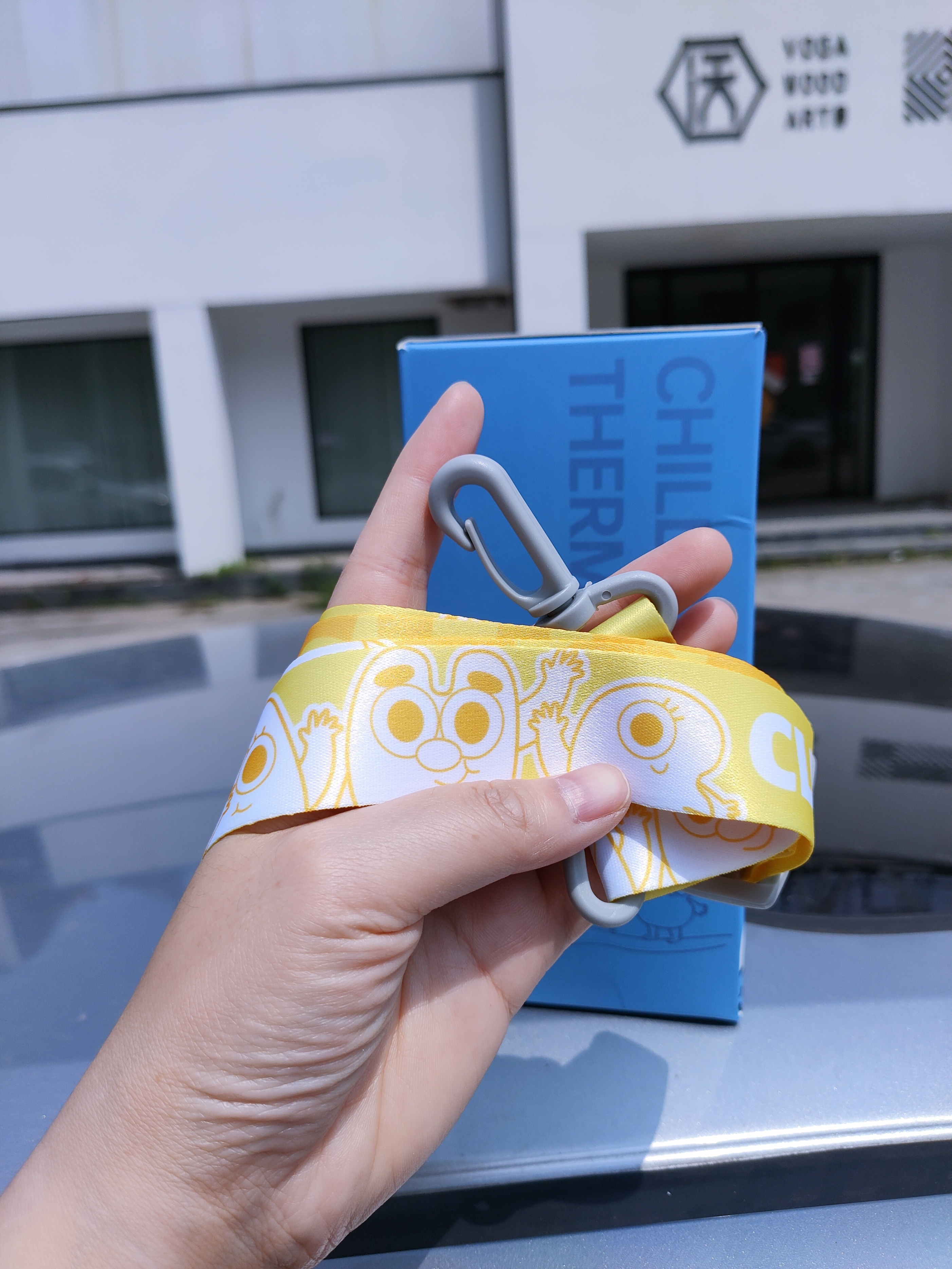 康巴赫儿童保温水杯：让喝水变的时尚可爱