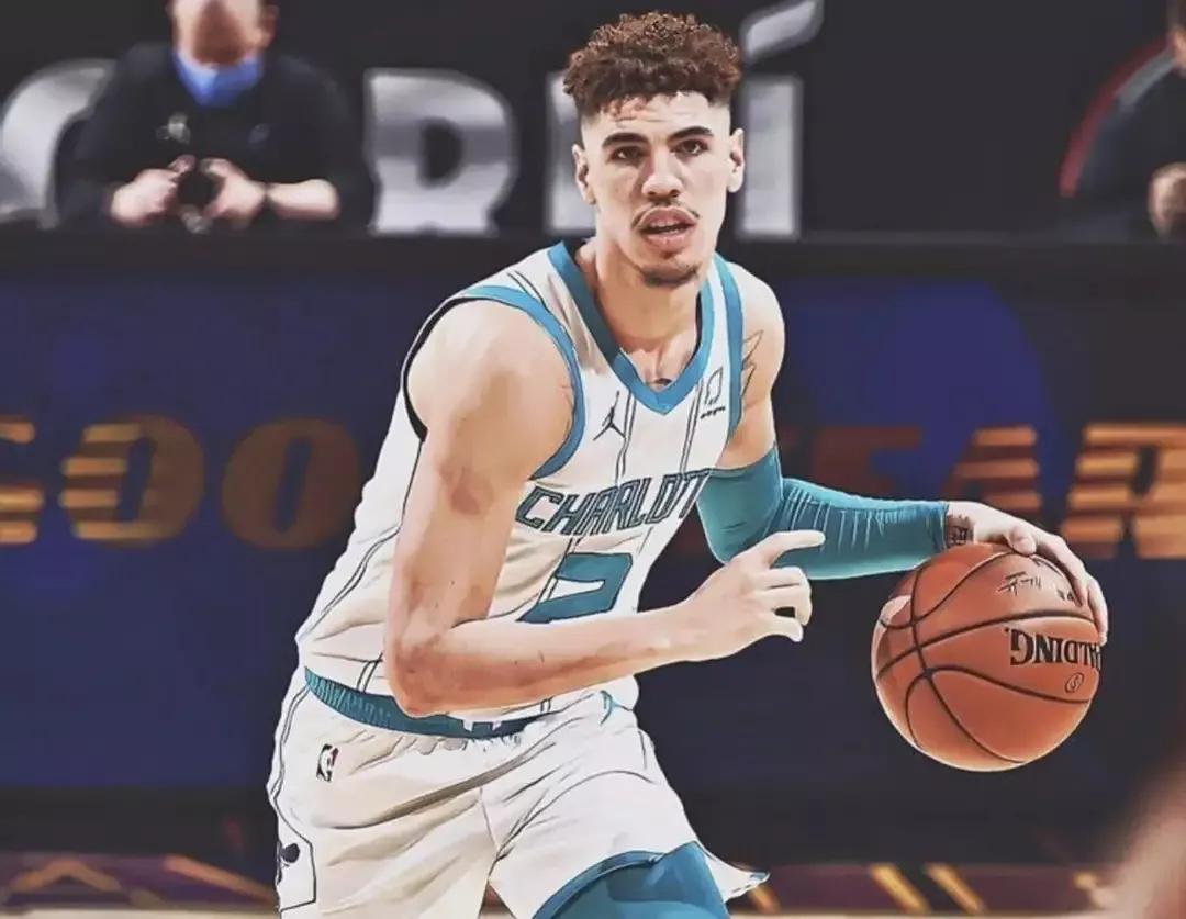 趣拿体育-nba刚好两米的球员有哪些（NBA版一寸长一寸强，现役三大高个控卫，保罗距离冠军只差五公分）