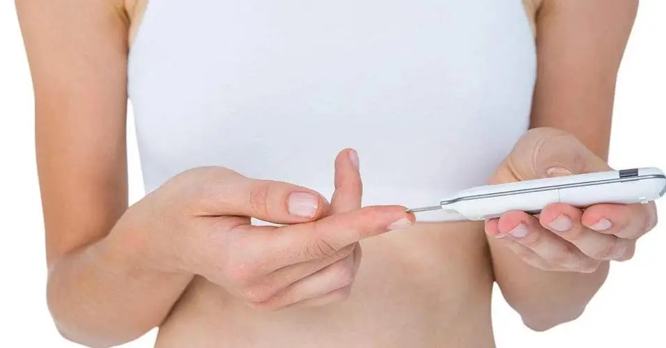 女性身体有几种表现，可能雌激素快要“枯竭”，不要轻易忽视