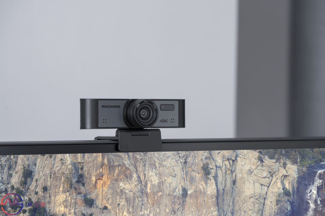 ROCWARE RC16测评：一颗摄像头如何让你成为全场焦点？