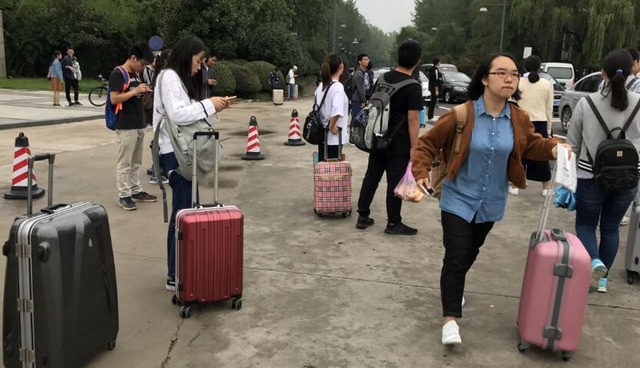 放假通知！2022年浙江高校寒假时长排行，学子：幸福来得太突然了